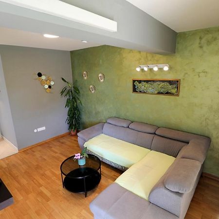 Tonino Apartment Дубровник Екстериор снимка