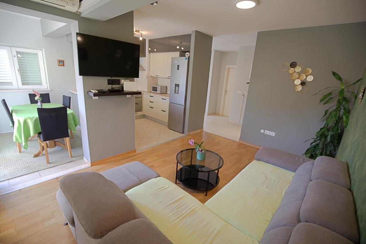 Tonino Apartment Дубровник Екстериор снимка